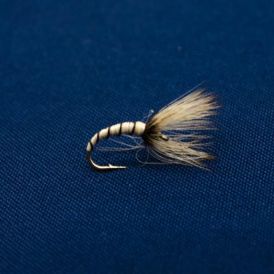 mouche tenkara en poils de lièvre (mouche tenkara et emergente)